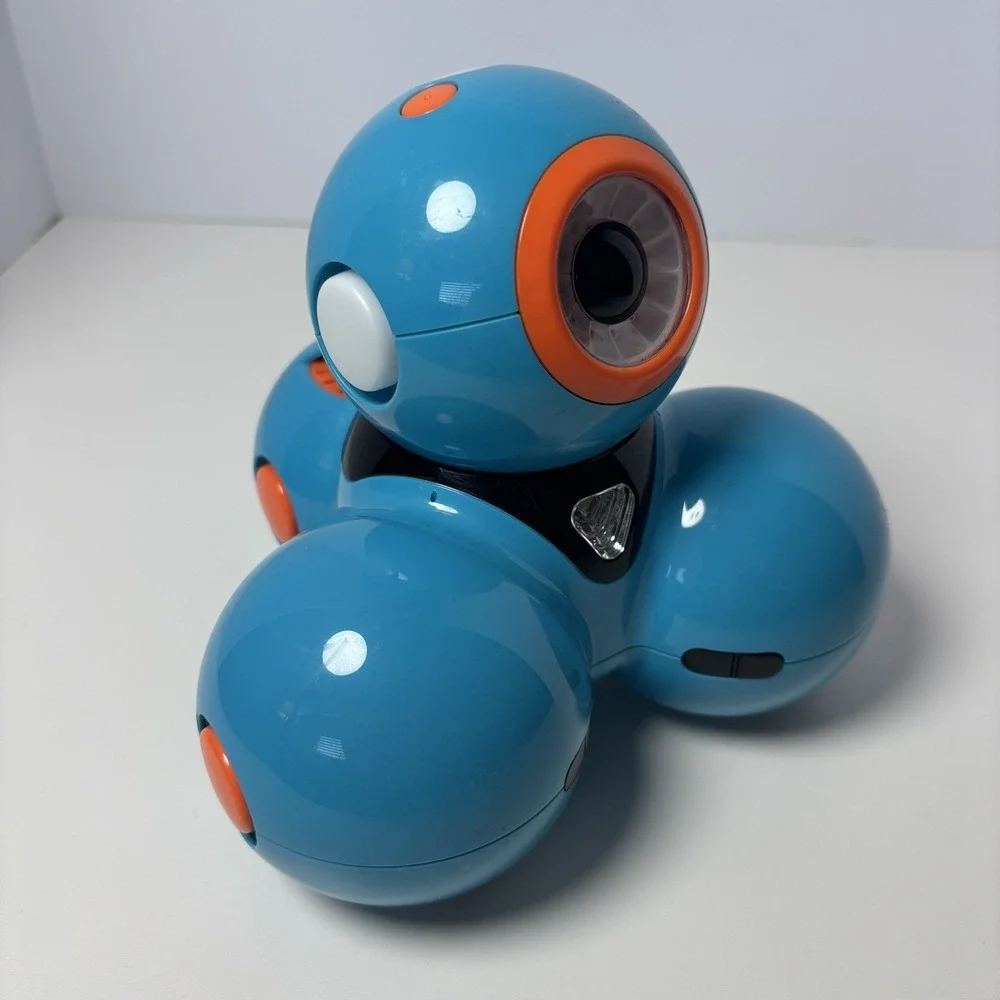Wonder Workshop Dash Robot DAO1 Kids Coding Programing Educational Toy Bots STEM